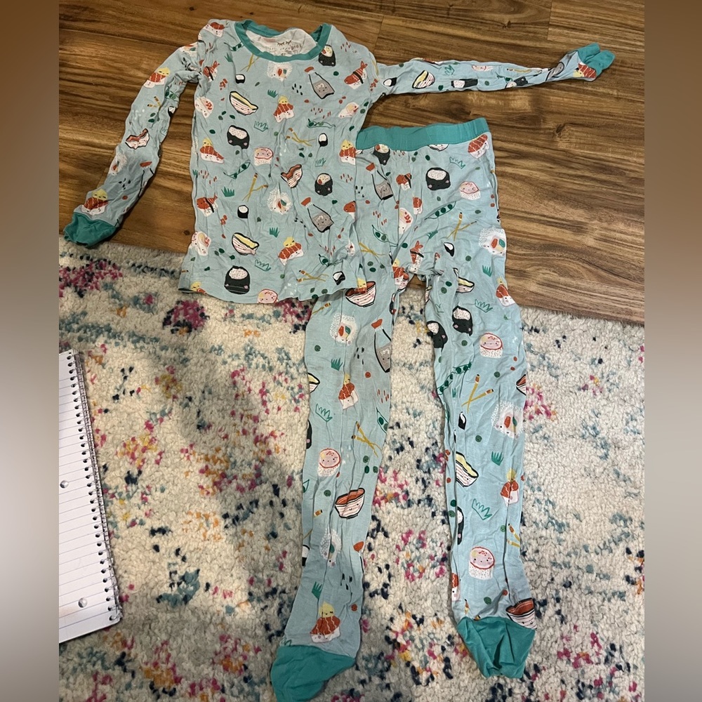 4T little sleepies sushi